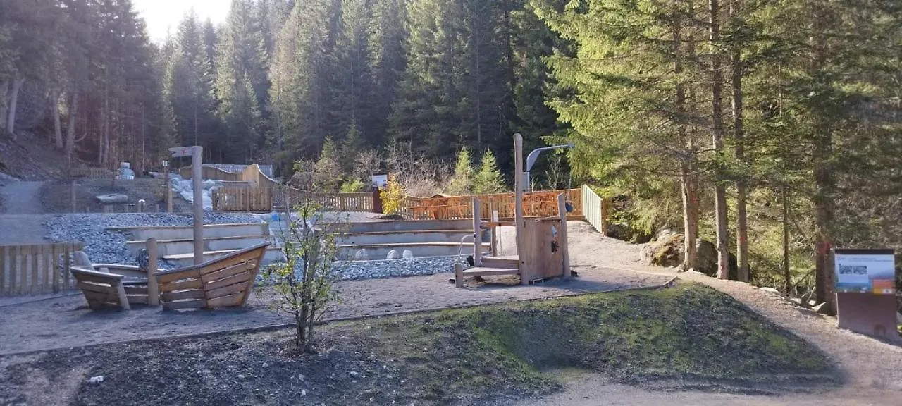 Au Centre de la station de ski de Valfréjus - appartement 4-6 personnes